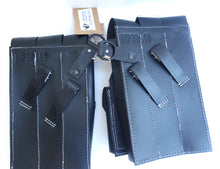 Carica l'immagine nel visualizzatore di Gallery, WW2 Riproduzione Porta Caricatori in Pelle Nera Es. Tedesco