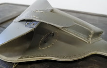 Carica l'immagine nel visualizzatore di Gallery, WW1 Riproduzione Fondina Pistola Glisenti 1910 Regio Esercito Italiano