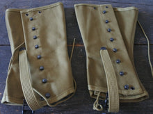 Carica l'immagine nel visualizzatore di Gallery, WW2 Riproduzione Ghette Antichizate Seconda Guerra Mondiale Esercito Americano USA.