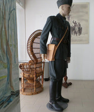 Carica l'immagine nel visualizzatore di Gallery, WW1 WW2 MANICHINO M. 1 ESPOSIZIONE UNIFORMI REGIO ESERCITO ITALIANO