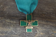 Carica l'immagine nel visualizzatore di Gallery, WW2 RIPRODUZIONE CROCE COMMEMORATIVA DEL IV CORPO D'ARMATA