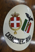 Carica l'immagine nel visualizzatore di Gallery, WW2 RIPRODUZIONE SCUDO DA CASERMA CC.RR. MOD B