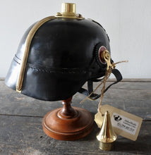 Carica l'immagine nel visualizzatore di Gallery, WW1 RIPRODUZIONE CASCO PICKELHAUBE ESERCITO PRUSSIANO/TEDESCO