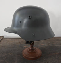 Carica l'immagine nel visualizzatore di Gallery, WW1 RIPRODUZIONE ELMETTO STAHLHELM M1916 ESERCITO TEDESCO