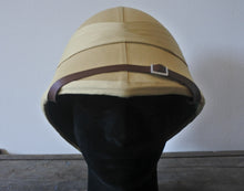 Carica l'immagine nel visualizzatore di Gallery, WW1 RIPRODUZIONE CASCO COLONIALE