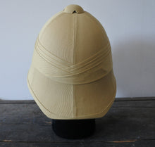 Carica l'immagine nel visualizzatore di Gallery, WW1 RIPRODUZIONE CASCO COLONIALE