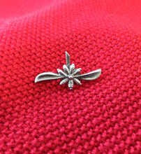 Carica l'immagine nel visualizzatore di Gallery, WW1 RIPRODUZIONE FREGIO PILOTA AVIAZIONE