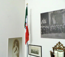 Carica l'immagine nel visualizzatore di Gallery, Pomolo per pennone della bandiera in ottone diametro 70 mm