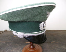Carica l'immagine nel visualizzatore di Gallery, WW2 - Riproduzione Berretto Schirmmützen Ufficiale Esercito Tedesco