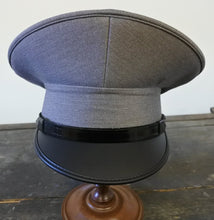 Carica l'immagine nel visualizzatore di Gallery, WW2 Riproduzione Berretto Tesa Modello 1934 Gabardine Regio Esercito Italiano H6