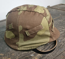 Carica l'immagine nel visualizzatore di Gallery, WW2 Riproduzione Telo Copri Elmetto usata dai Militari Italo-Tedesco