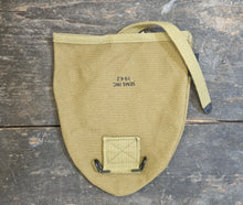 Carica l'immagine nel visualizzatore di Gallery, WW2 Riproduzione Custodia per Pala in Tela U S Army