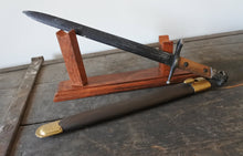 Carica l'immagine nel visualizzatore di Gallery, WW1 Riproduzione Baionetta in Resina Modello 91 a T Estraibile