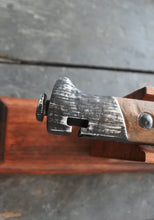 Carica l'immagine nel visualizzatore di Gallery, WW1 Riproduzione Baionetta in Resina Modello 91 a T Estraibile