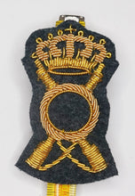 Carica l&#39;immagine nel visualizzatore di Gallery, WW2 Riproduzione Fregio Bustina Fanteria Ricamo Oro Regio Esercito Italiano
