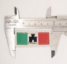 Carica l&#39;immagine nel visualizzatore di Gallery, WW2 Riproduzione Distintivo da Braccio FRIULI Regio Esercito Italiano di Liberazione 19441945

