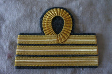 Carica l&#39;immagine nel visualizzatore di Gallery, WW2 Riproduzione Gradi Capitano Ufficiale Regio Esercito Italiano Mod 34
