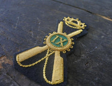 Carica l&#39;immagine nel visualizzatore di Gallery, WW2 RIPRODUZIONE FREGIO BERRETTO TESA FANTERIA GAF REGIO ESERCITO ITALIANO
