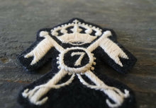 Carica l&#39;immagine nel visualizzatore di Gallery, WW1 WW2 Riproduzione Fregio da Ufficiale Lancieri 7° Reggimento Regio Esercito Italiano
