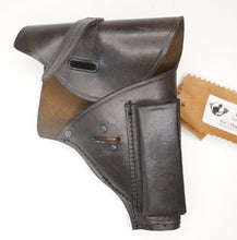 Carica l&#39;immagine nel visualizzatore di Gallery, WW2 Riproduzione Fondina Beretta Mod34 Colore Nero per cinturone Sam Browne
