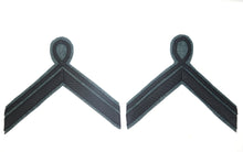 Carica l'immagine nel visualizzatore di Gallery, WW1 Riproduzione Coppia di Gradi da Sergente - Vice Brigadiere CC.RR.
