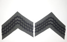 Carica l'immagine nel visualizzatore di Gallery, WW1 Riproduzione Coppia di Gradi da Maresciallo di Reggimento Fondo Grigio Verde Chiaro n2
