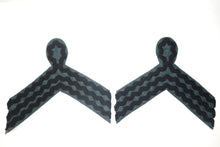 Carica l'immagine nel visualizzatore di Gallery, WW1 Riproduzione Coppia di Gradi da Maresciallo Aiutante da Campo Regio Esercito Italiano.
