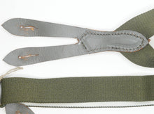 Carica l&#39;immagine nel visualizzatore di Gallery, WW1 - WW2 Riproduzione bretella Elastica per Pantaloni Soldato
