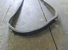 Carica l'immagine nel visualizzatore di Gallery, WW1 Riproduzione Cinghia Reggi Giberne Colore Nero Regio Esercito Italiano
