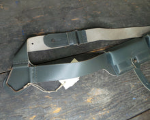 Carica l'immagine nel visualizzatore di Gallery, WW2 Riproduzione Bandoliera Truppa WW2 Verde Scuro Regio Esercito Italiano
