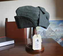 Carica l'immagine nel visualizzatore di Gallery, WW2  Riproduzione Bustina da Truppa Modello 1935 Regio Esercito Italiano
