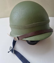 Carica l'immagine nel visualizzatore di Gallery, WW2 Riproduzione Elmetto M1 Esercito Amaricano
