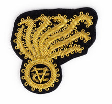 Carica l'immagine nel visualizzatore di Gallery, WW1 Riproduzione Fregio ricamo in canutiglia colore Oro CC.RR. Reali Carabinieri
