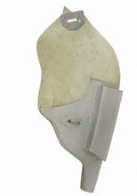 Carica l'immagine nel visualizzatore di Gallery, WW1 Riproduzione Fondina Pistola Glisenti 1910 Cavalleria - Artiglieria Regio Esercito Italiano
