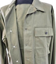 Carica l'immagine nel visualizzatore di Gallery, WW2 Riproduzione Casacca 1941 al 1945  Verde Oliva ScuroEsercito  Stati Uniti America.
