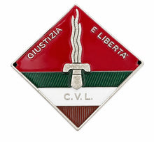 Carica l'immagine nel visualizzatore di Gallery, WW2 Riproduzione Spilla Corpo Volontari della Libertà C.V.L.
