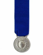 Carica l'immagine nel visualizzatore di Gallery, WW1 WW2 Riproduzione Medaglia Valore Militare Argento Regio Esercito Italiano
