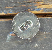 Carica l&#39;immagine nel visualizzatore di Gallery, WW2 Riproduzione Bottone in metallo CC-RR diametro mm 15
