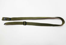 Carica l&#39;immagine nel visualizzatore di Gallery, WW2 Riproduzione Cinghia Verde per M1 Carabina
