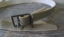 Carica l&#39;immagine nel visualizzatore di Gallery, WW1 Riproduzione Cintura Modello Fibbia A L  Reggi Giberne Regio Esercito Italiano
