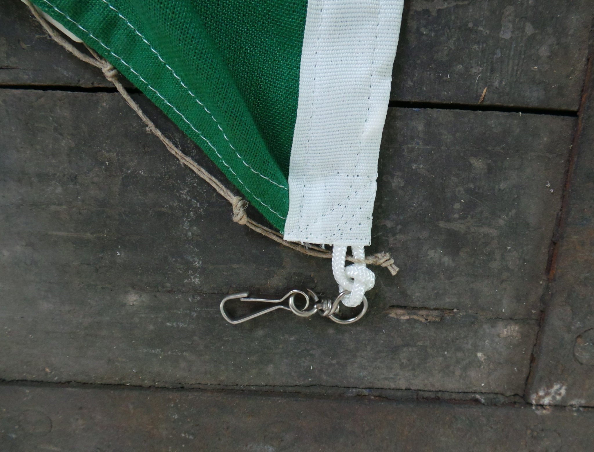 Set in ottone Bandiere Italia e U.E. Unione Europea Set in ottone Bandiere Italia e U.E. Unione Europea
