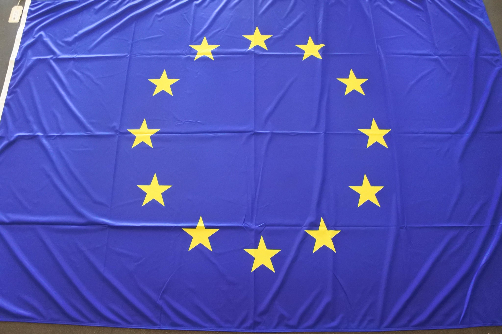 Bandiera Europa 225x150 Cm - Tessuto Nautico Antivento 115g/m² - Cucitura Rinforzata E Cordino - Per Interni Ed Esterni - Foto 4