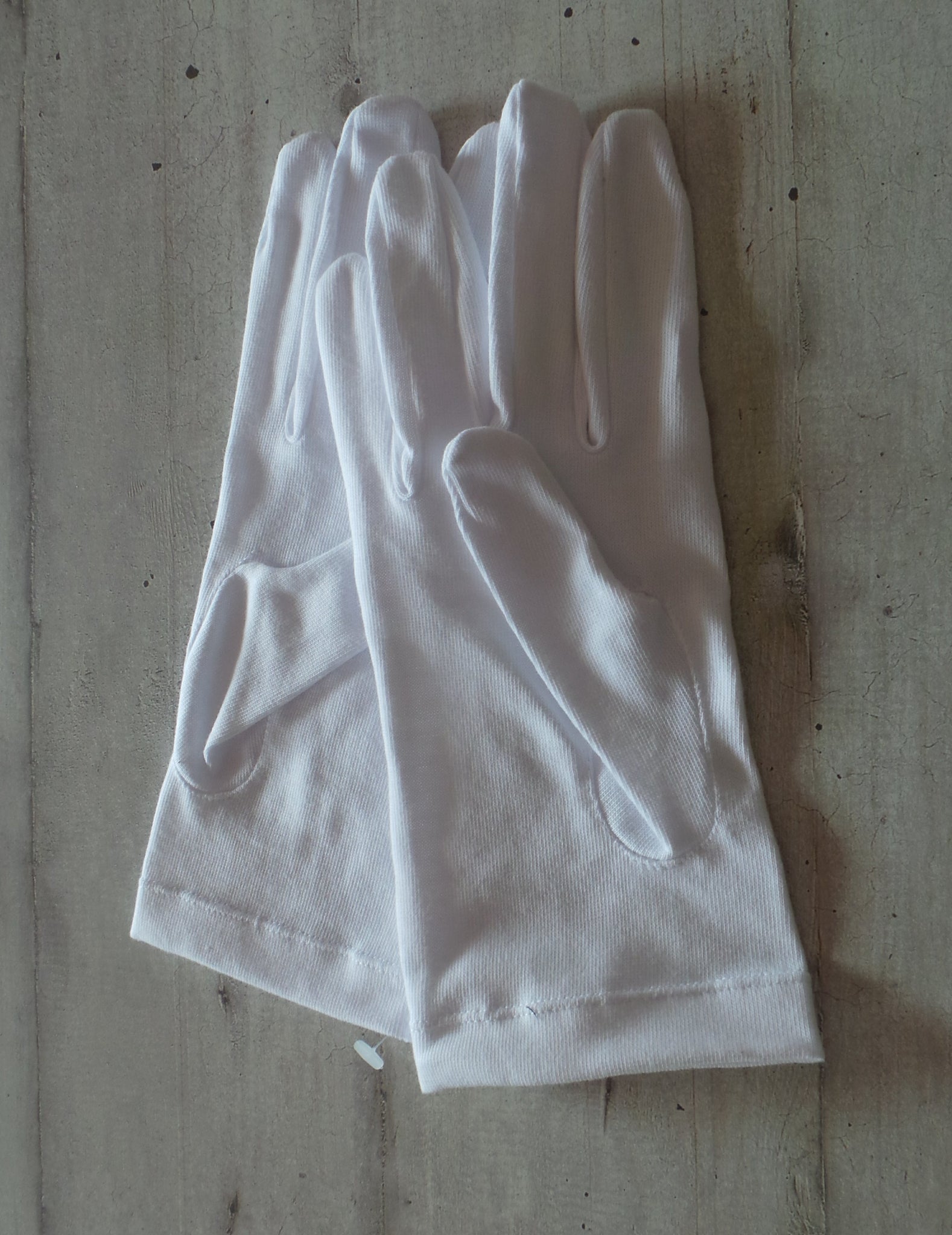 Guanti Bianchi Eleganti In Poliestere, Cuciti, Unisex. Morbidi E Riutilizzabili Per Matrimoni, Gioielli, Travestimenti. Taglia Unica.