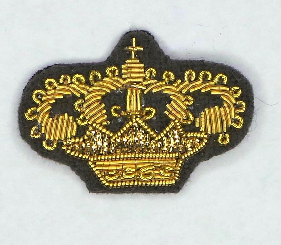 WW1 WW2 Riproduzione distintivo Ufficiali  Meriti di Guerra colore Oro