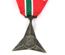 Carica l&#39;immagine nel visualizzatore di Gallery, WW2 di Liberazione Riproduzione Medaglia Garibaldina a Tre Punte
