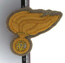 Carica l&#39;immagine nel visualizzatore di Gallery, WW2 Riproduzione Fregio Copricapo Carabinieri Reali Regio Esercito Italiano
