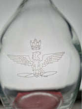 Carica l&#39;immagine nel visualizzatore di Gallery, Caraffa con Logo Aeronautica Militare
